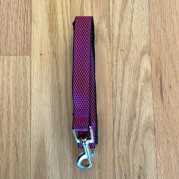 Pink and Black Dog Leash for Small Dog, Pre-owned, 45 inches in length - Picture 1 of 5